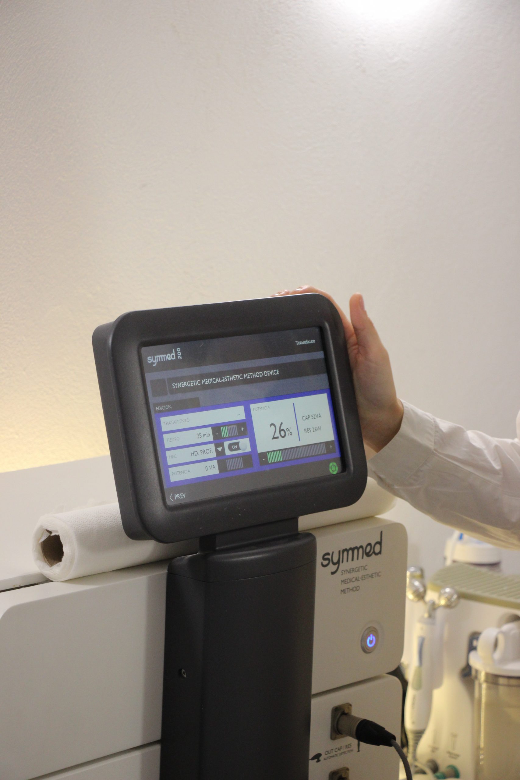 Tractament Corporal amb Radiofreqüència Symmed